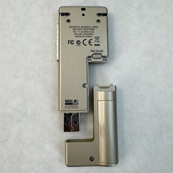 Olympus WS-310M Digital Voice Recorder USB 512MB SRS WOW Sound Silver Compact - Picture 3 of 13